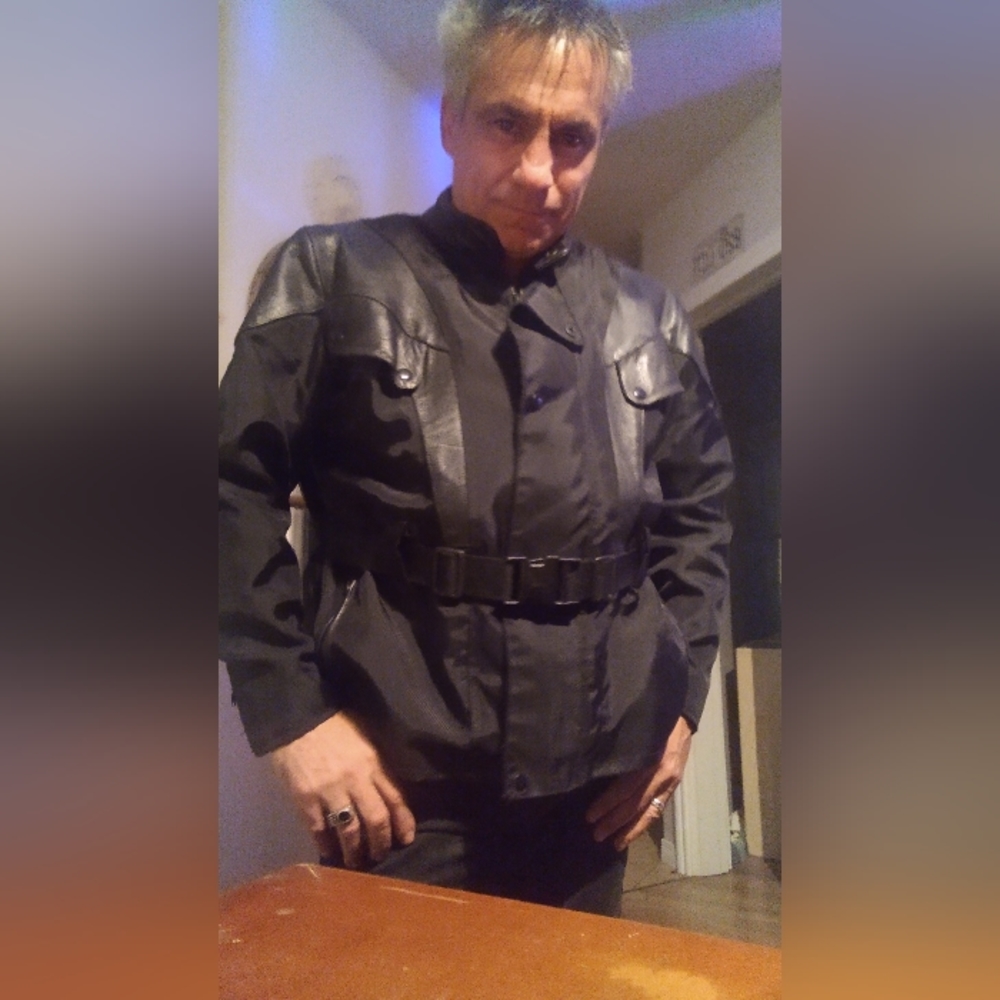 Motorcycle jacket